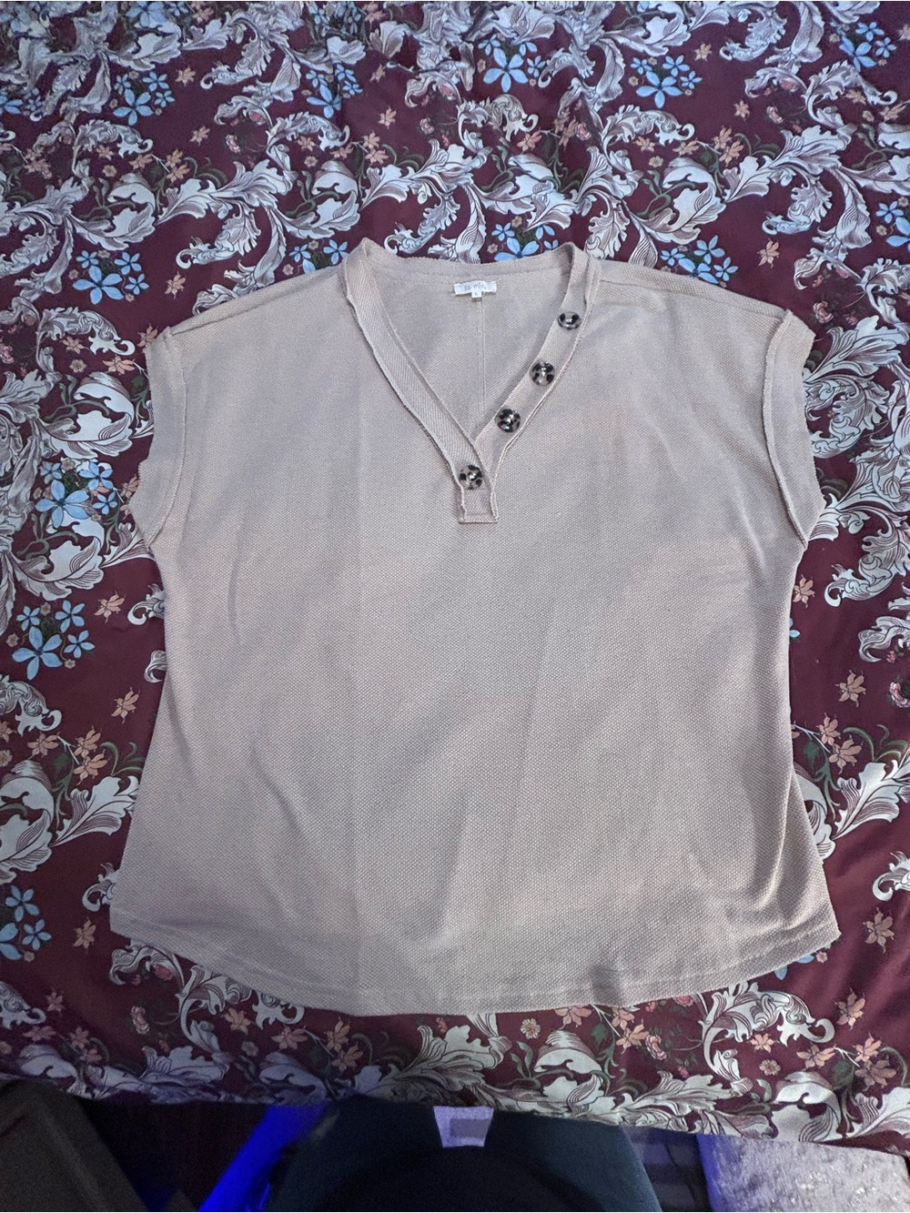LA MIEL Short Sleeve Button-Accent Knit Top in Beige